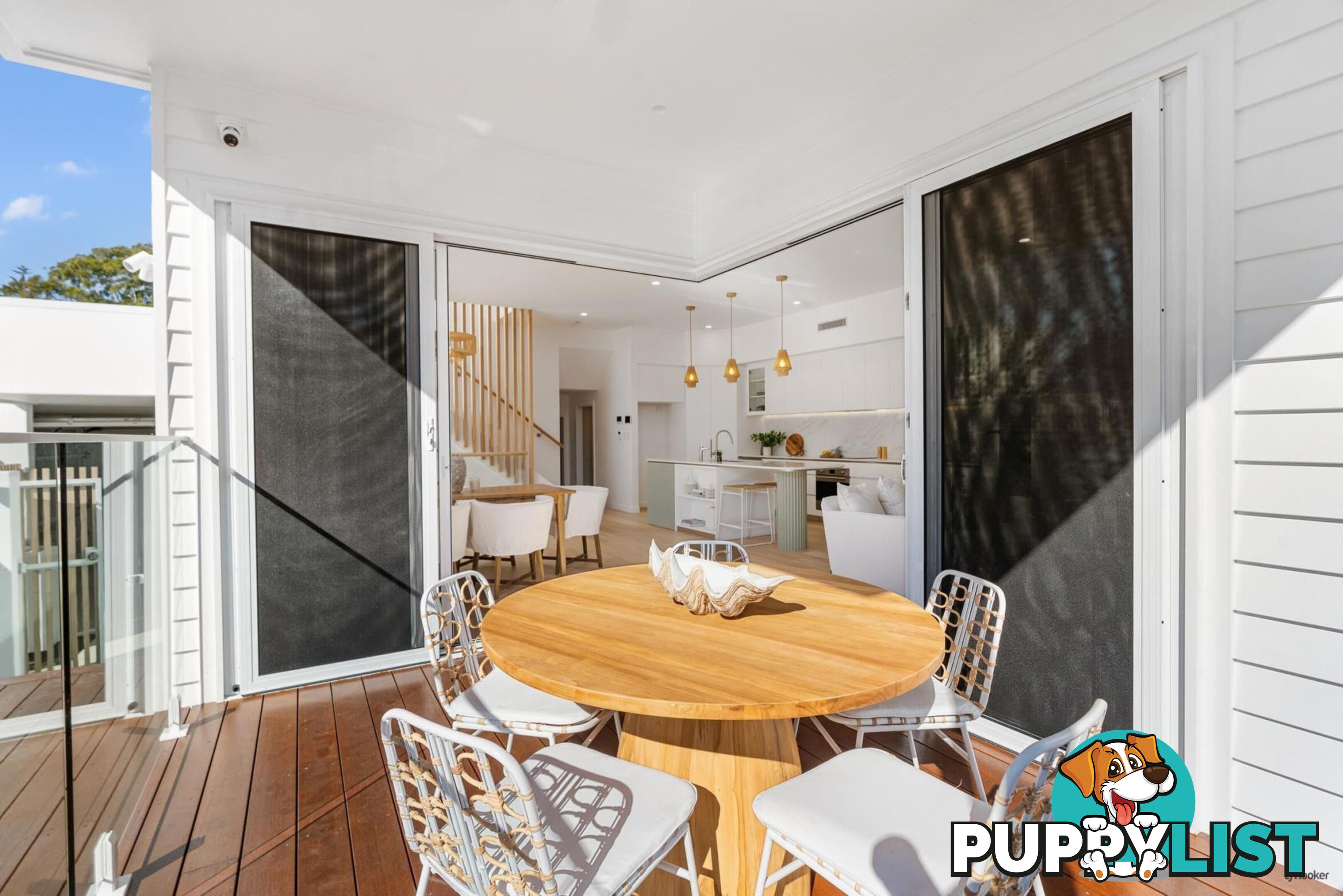 4 Philippine Lane PALM BEACH QLD 4221