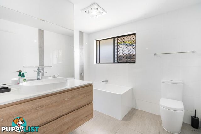 23 Daffodil Street TALLEBUDGERA QLD 4228