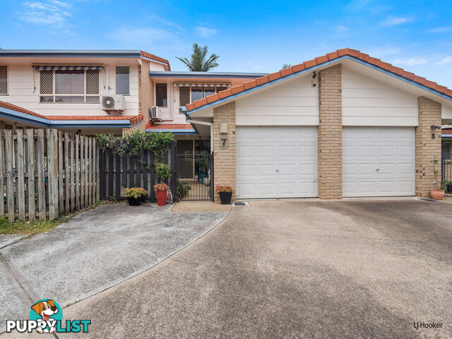 7/17 Cupania Place ELANORA QLD 4221