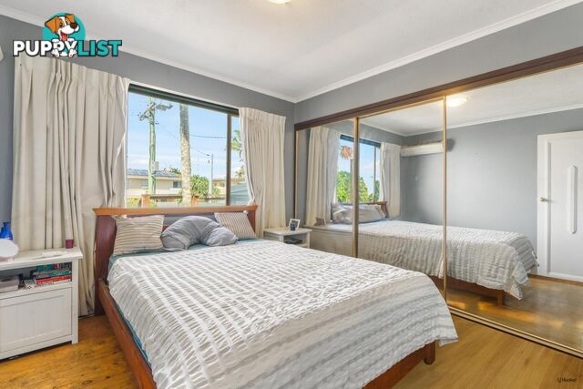 4 Alec Avenue MIAMI QLD 4220