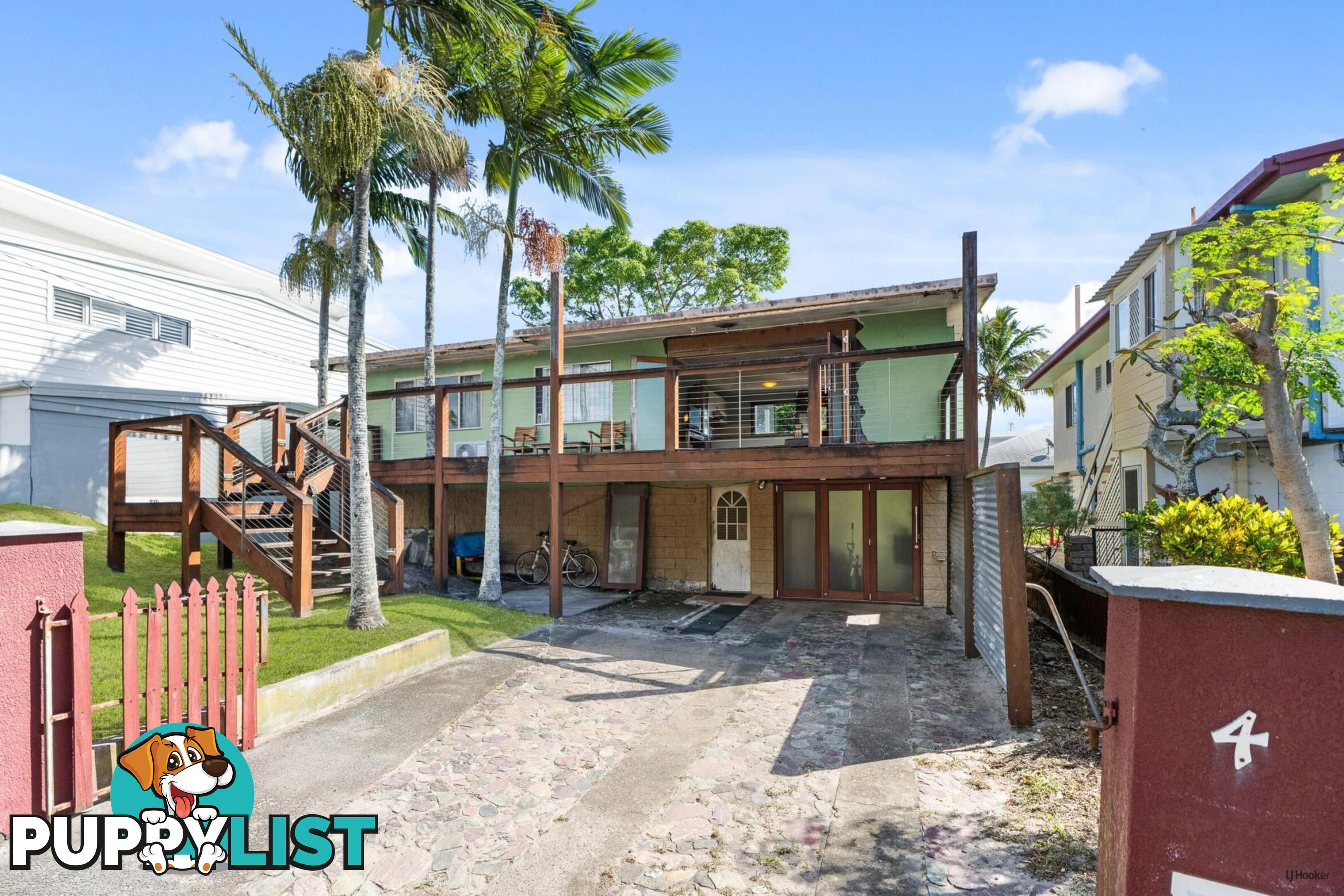 4 Alec Avenue MIAMI QLD 4220