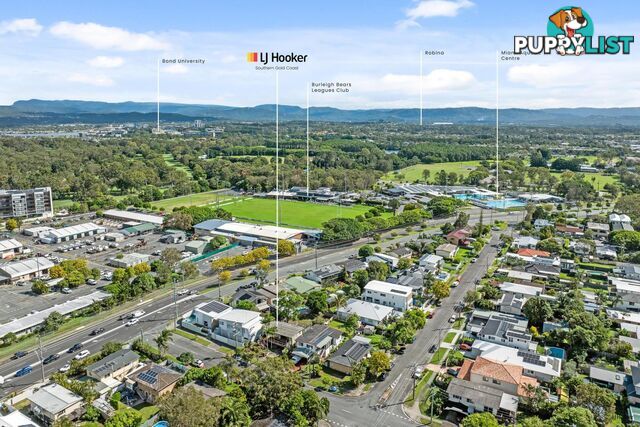 4 Alec Avenue MIAMI QLD 4220