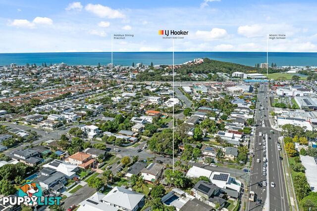 4 Alec Avenue MIAMI QLD 4220