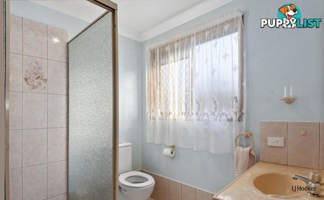 21 Ironbark Street ELANORA QLD 4221