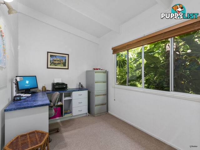 3 Rottnest Court ELANORA QLD 4221