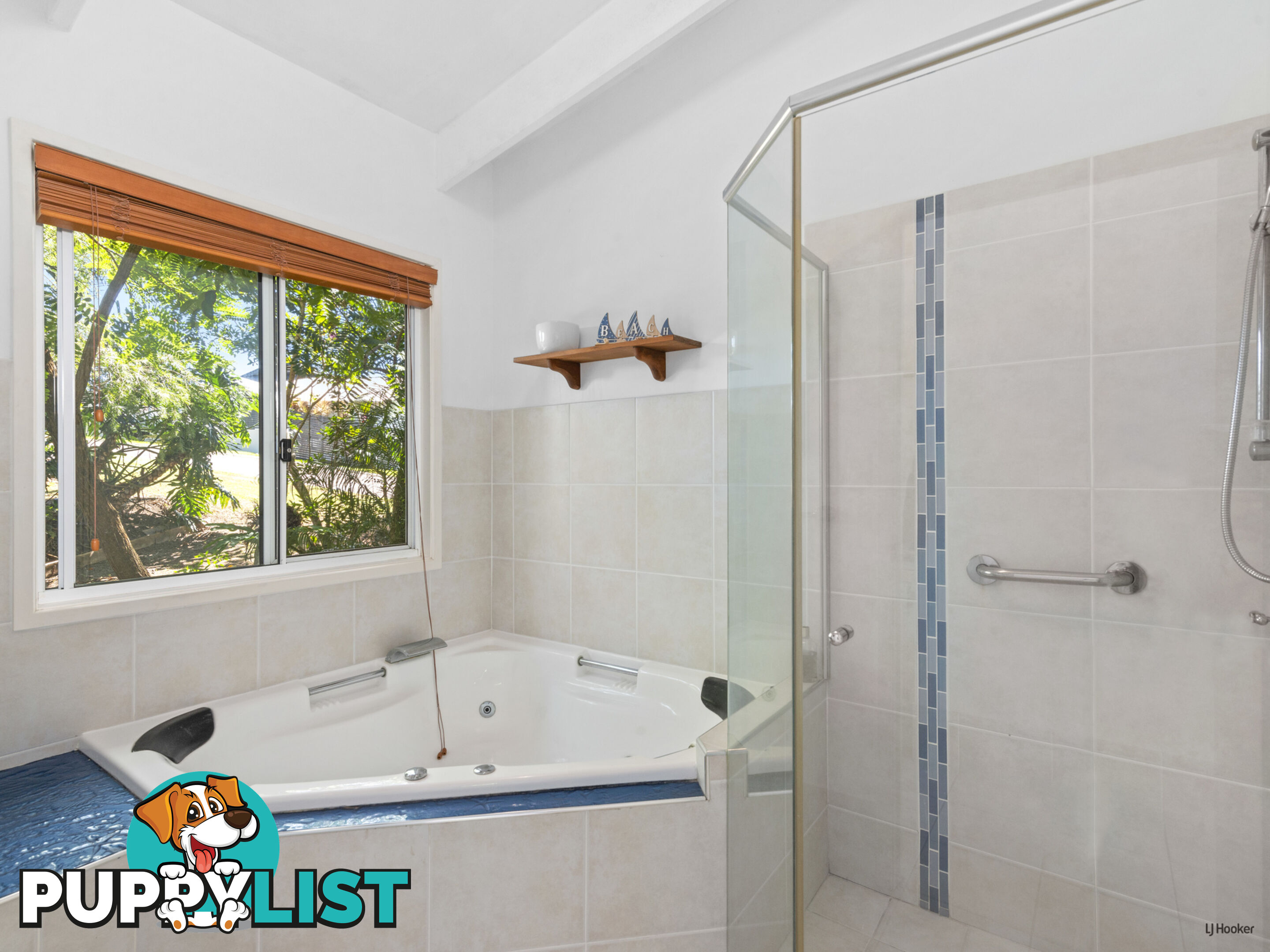 3 Rottnest Court ELANORA QLD 4221