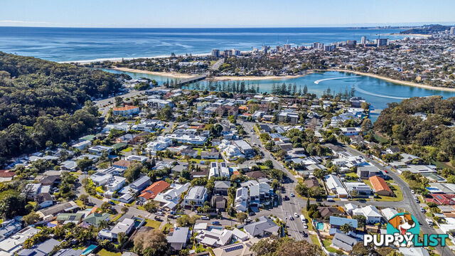 22 Tawarri Cr BURLEIGH HEADS QLD 4220