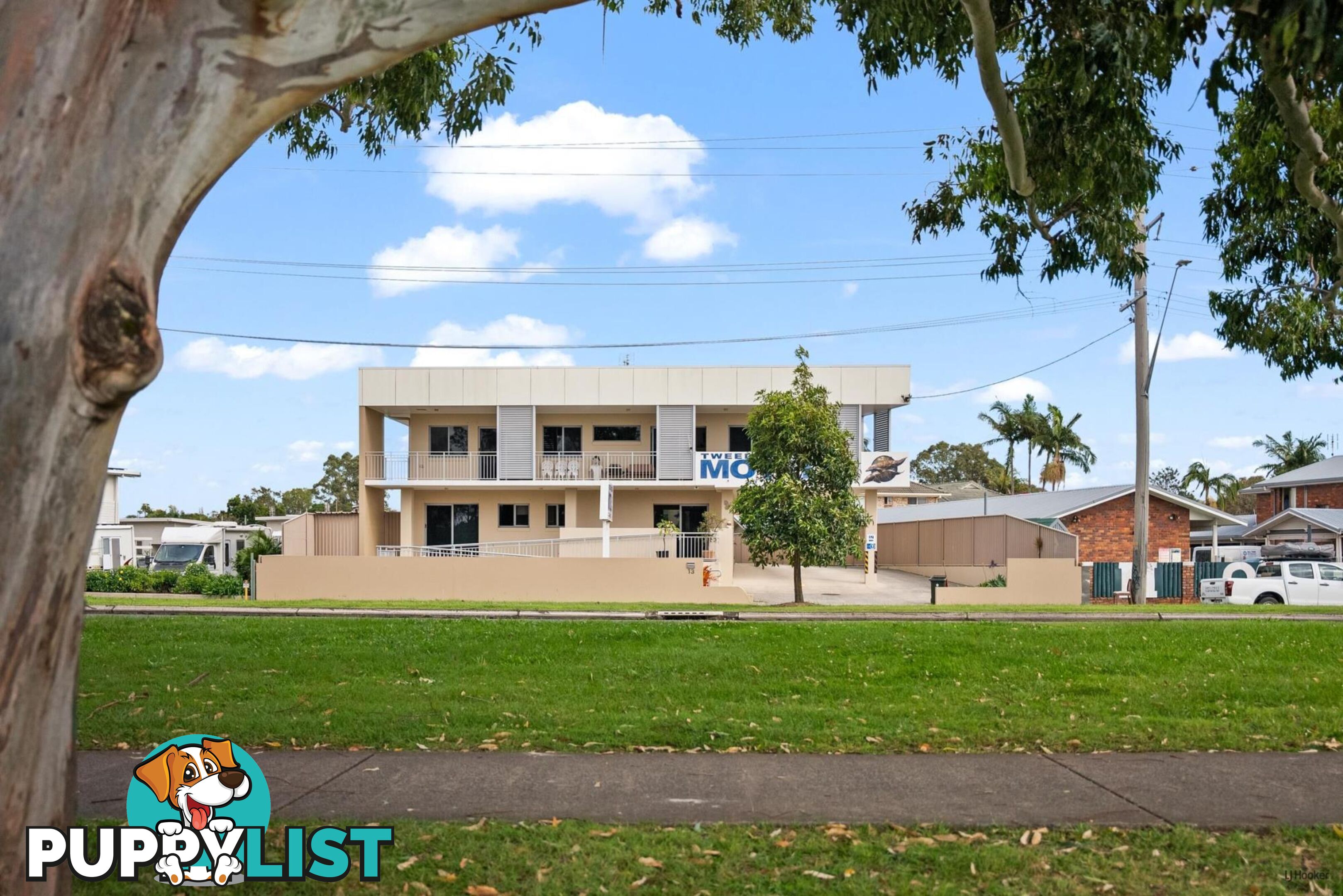 13 Minjungbal Drive TWEED HEADS SOUTH NSW 2486
