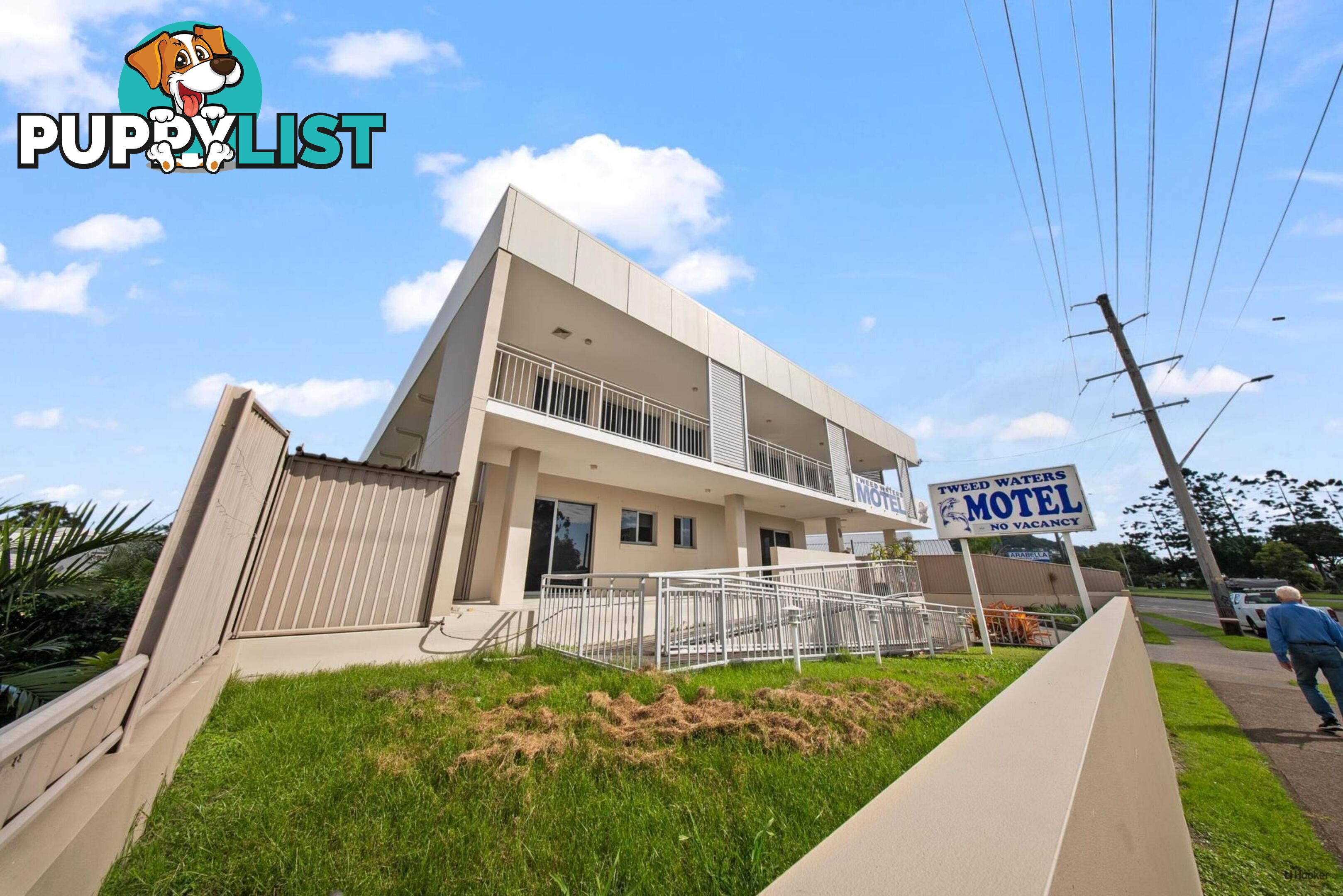 13 Minjungbal Drive TWEED HEADS SOUTH NSW 2486