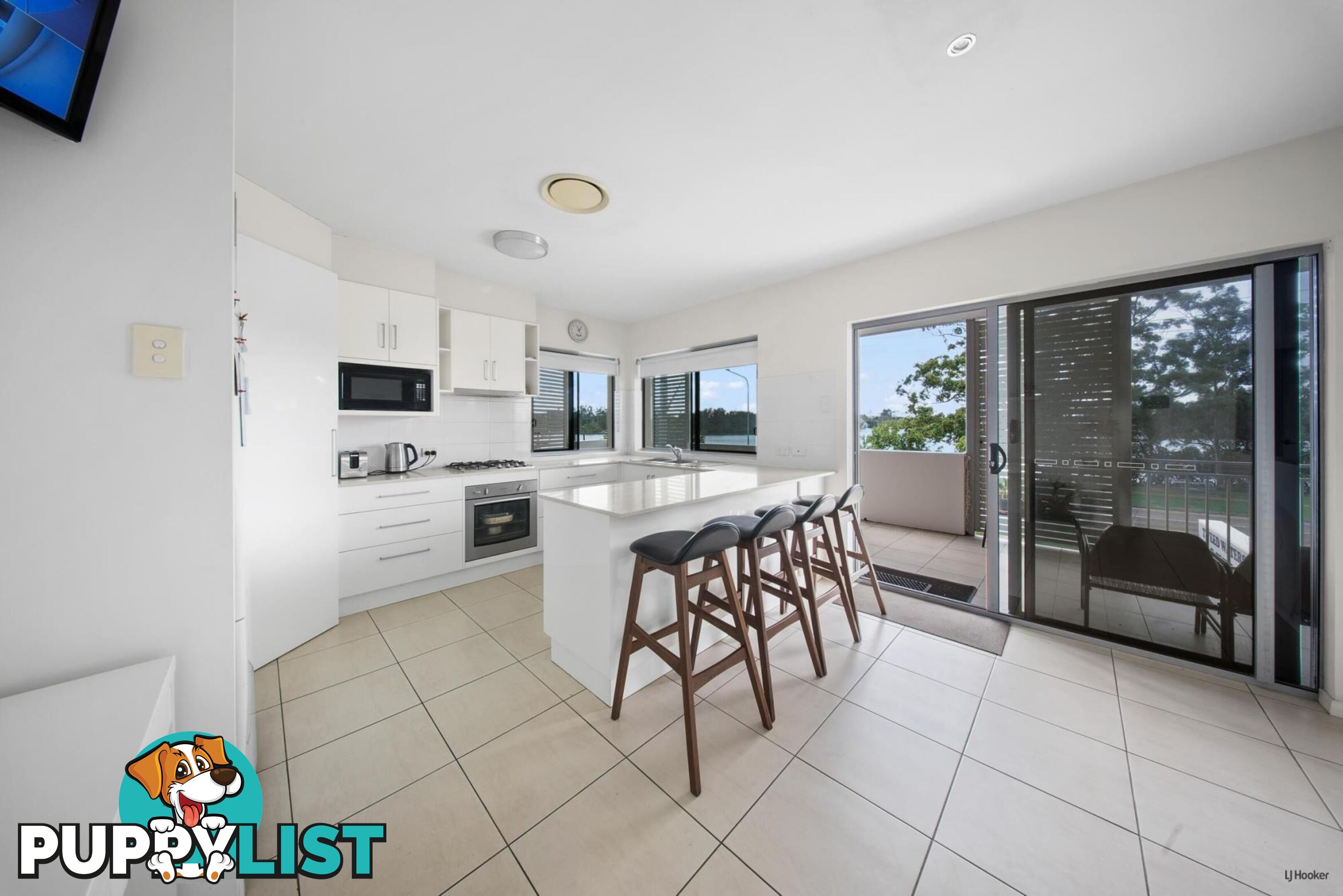 13 Minjungbal Drive TWEED HEADS SOUTH NSW 2486