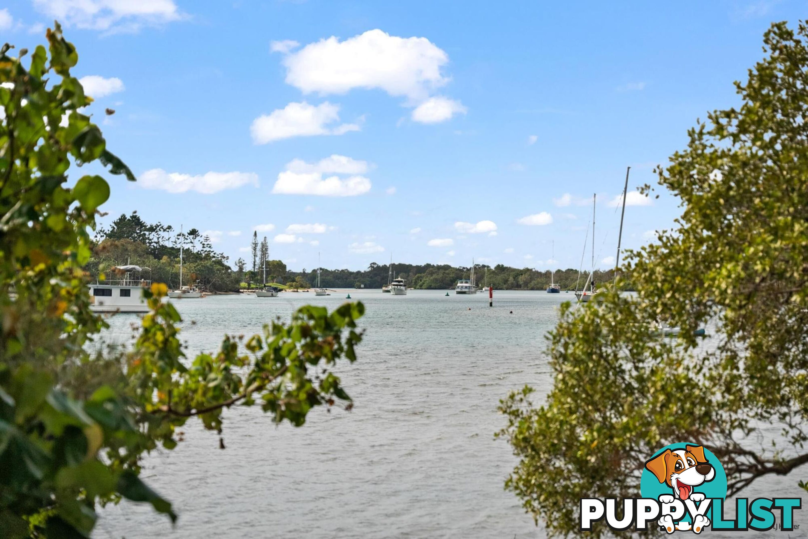 13 Minjungbal Drive TWEED HEADS SOUTH NSW 2486