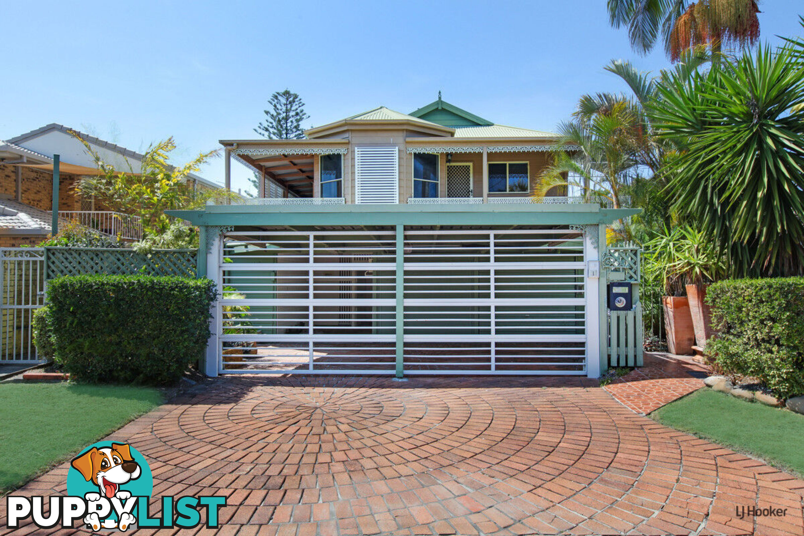 2/115 Petrel Avenue MERMAID BEACH QLD 4218
