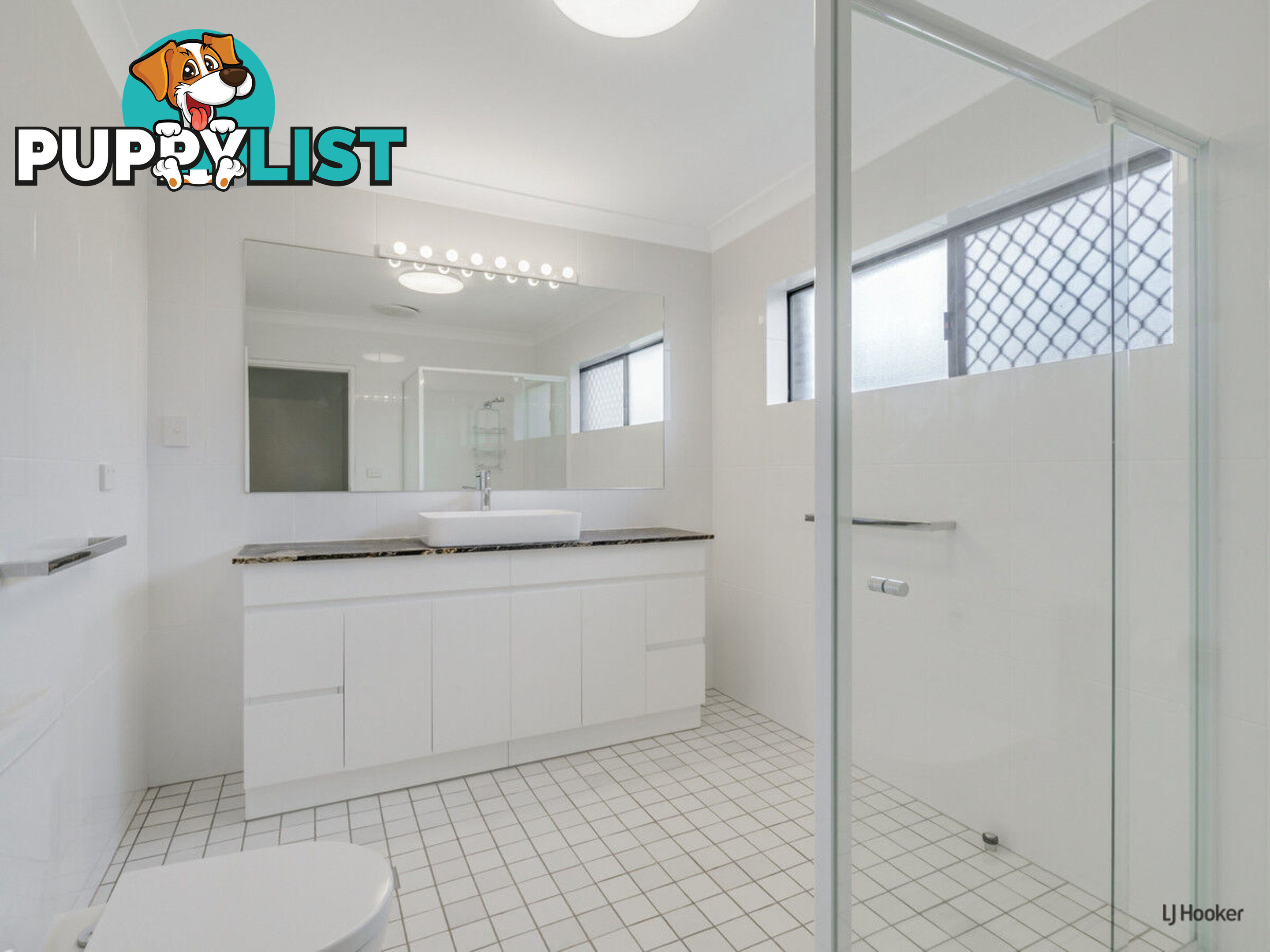 5 Prudhoe Place CURRUMBIN WATERS QLD 4223