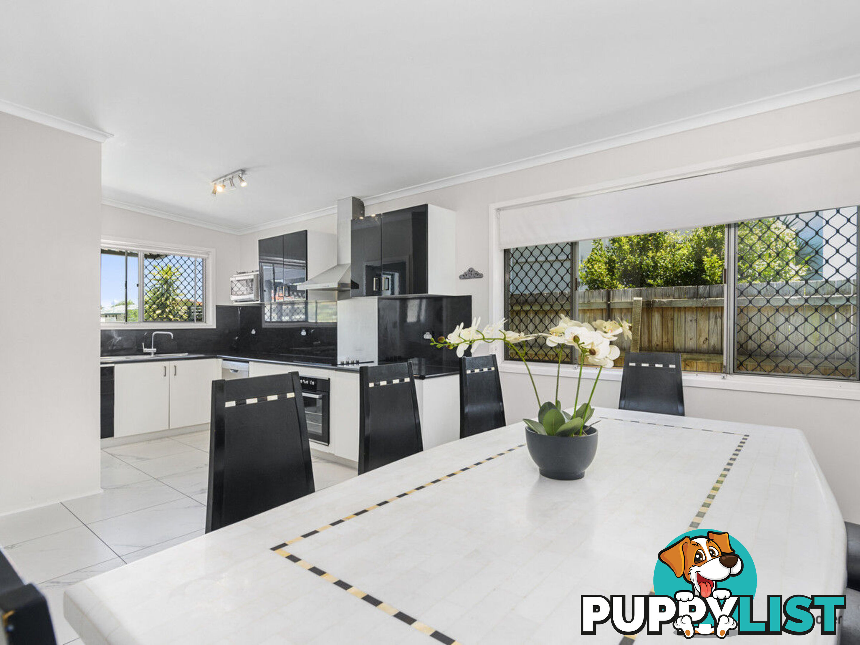 48 Nineteenth Avenue PALM BEACH QLD 4221