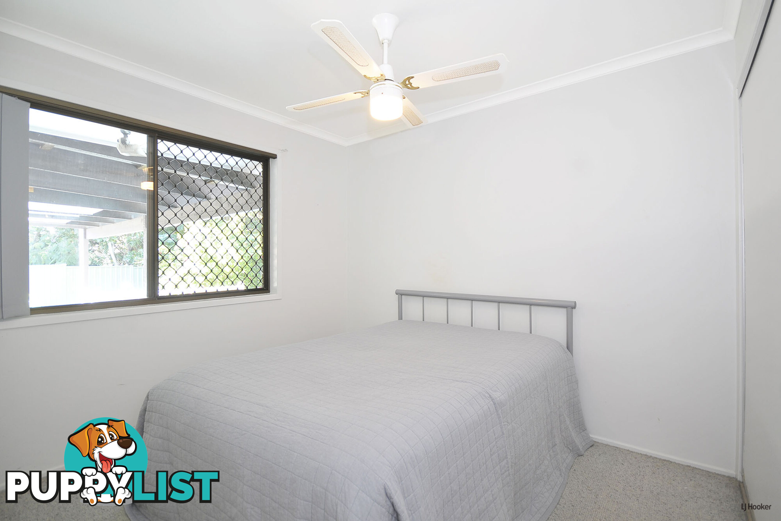 20 Hillcot Street CURRUMBIN WATERS QLD 4223