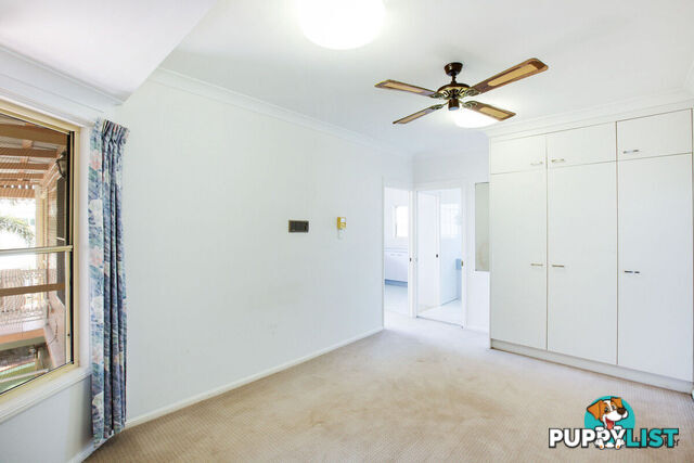 2/115 Petrel Avenue MERMAID BEACH QLD 4218