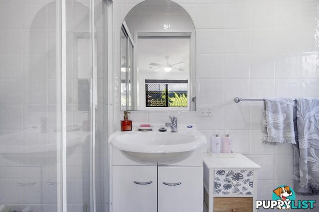 136 Burleigh Street BURLEIGH WATERS QLD 4220