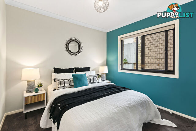33 Sapphire Place ELANORA QLD 4221