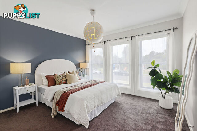 33 Sapphire Place ELANORA QLD 4221