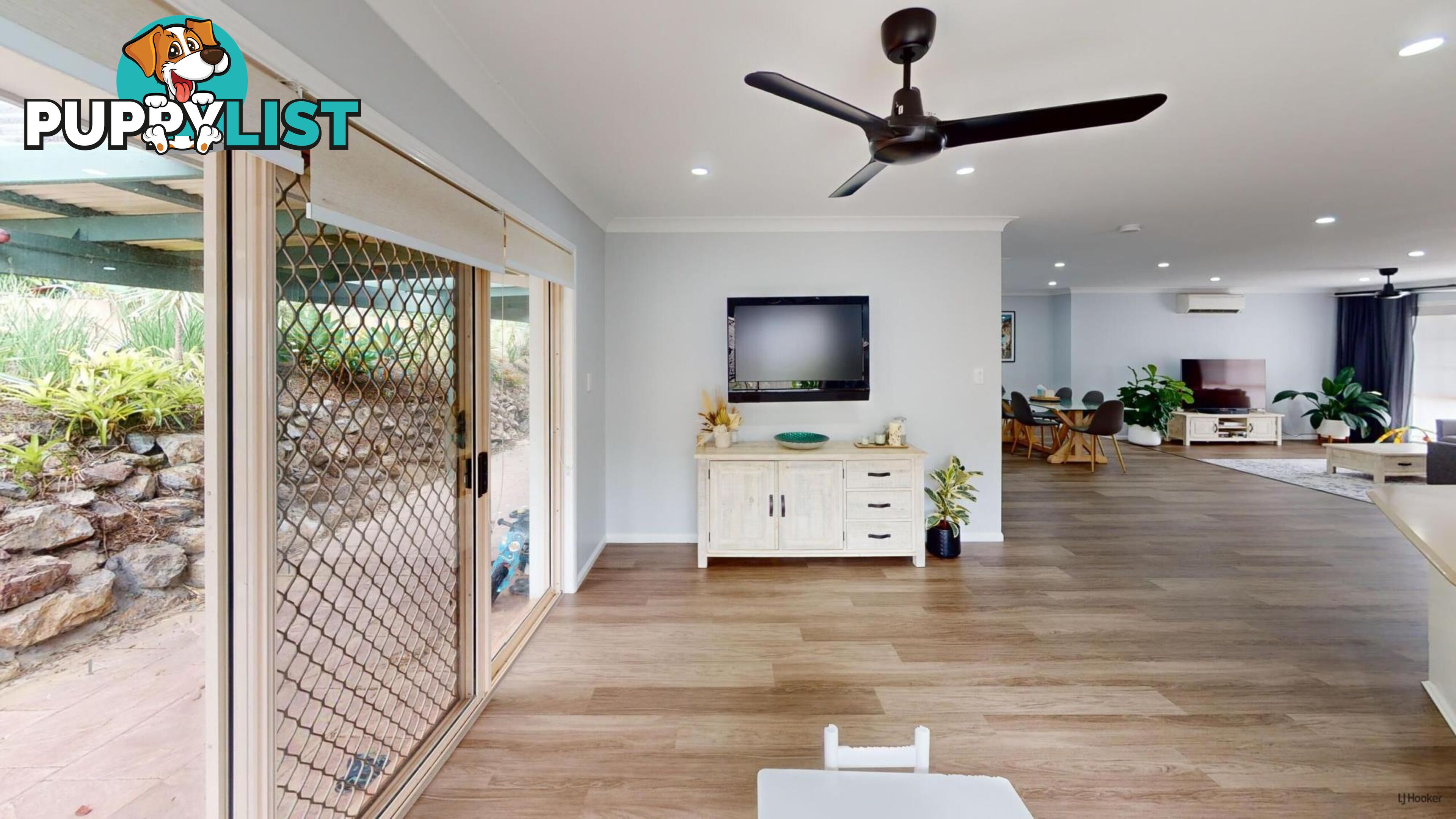 43 Saffron Street ELANORA QLD 4221