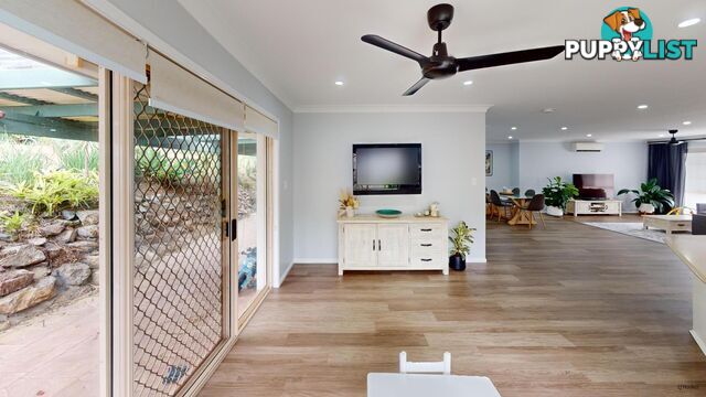 43 Saffron Street ELANORA QLD 4221