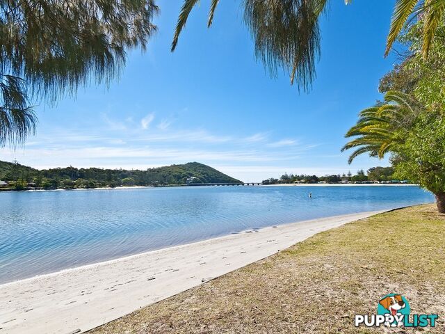 1 Cassia Court PALM BEACH QLD 4221