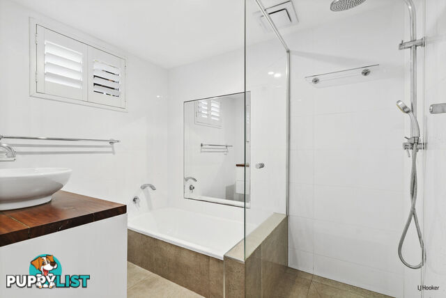 1/58 Leyte Avenue PALM BEACH QLD 4221