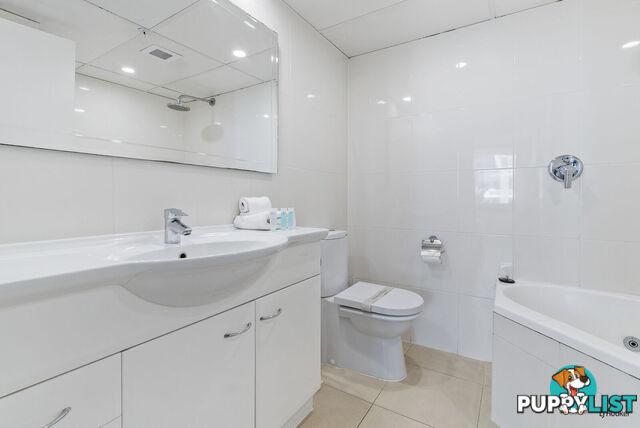 34/114 The Esplanade SURFERS PARADISE QLD 4217