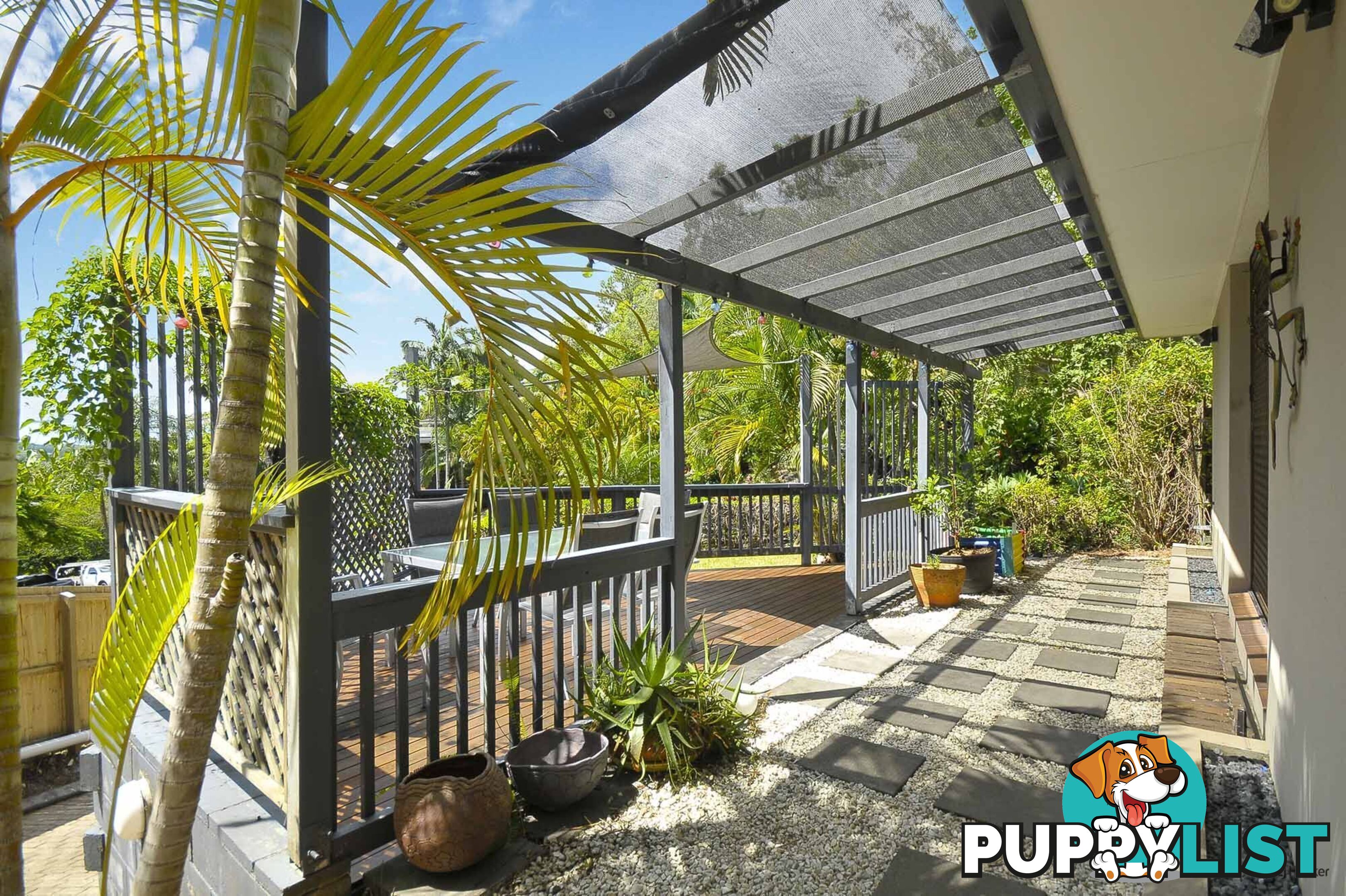 21 Heartwood Avenue ELANORA QLD 4221