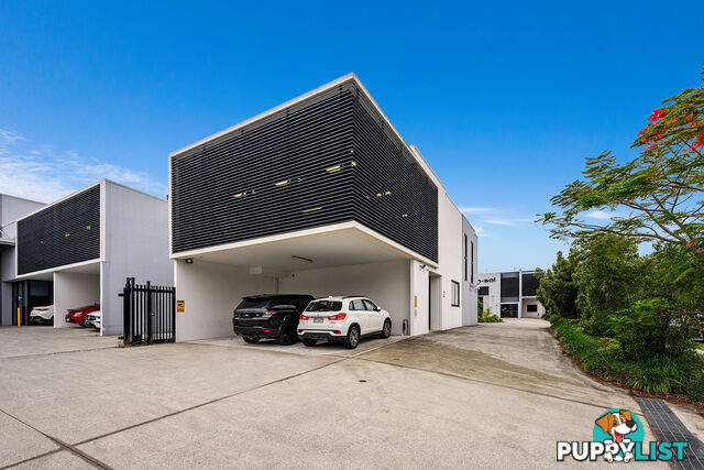 2/14 Harrington Street ARUNDEL QLD 4214