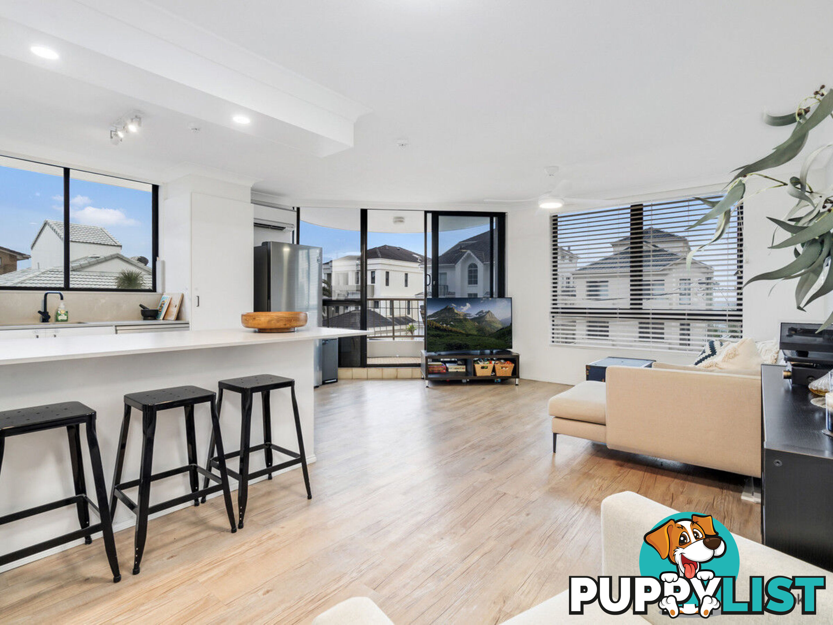 5/1187 Gold Coast Highway PALM BEACH QLD 4221