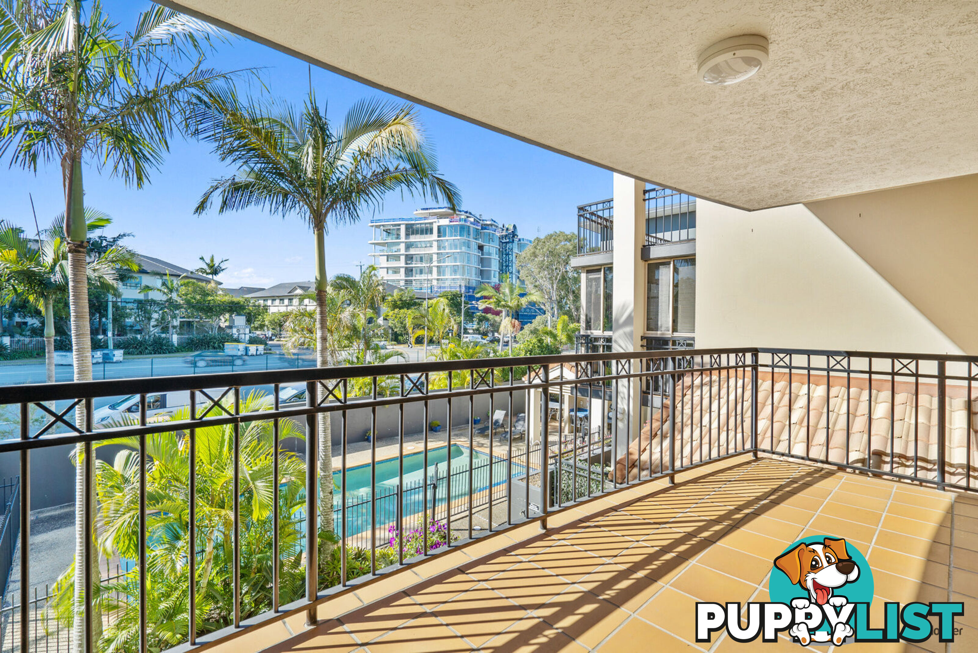10/1040 Gold Coast Highway PALM BEACH QLD 4221