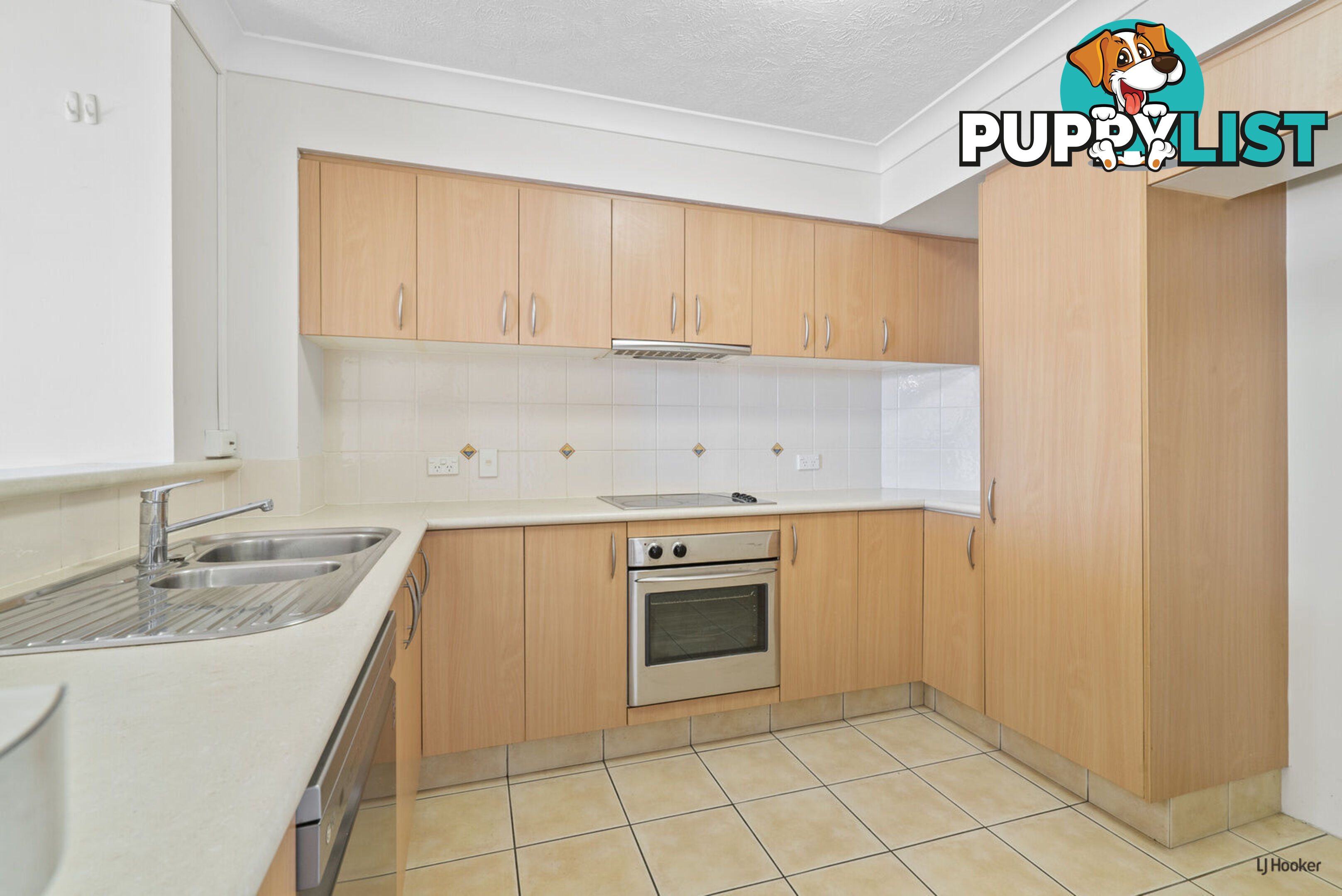 10/1040 Gold Coast Highway PALM BEACH QLD 4221