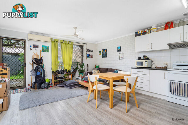 2/9 Walker Avenue PALM BEACH QLD 4221