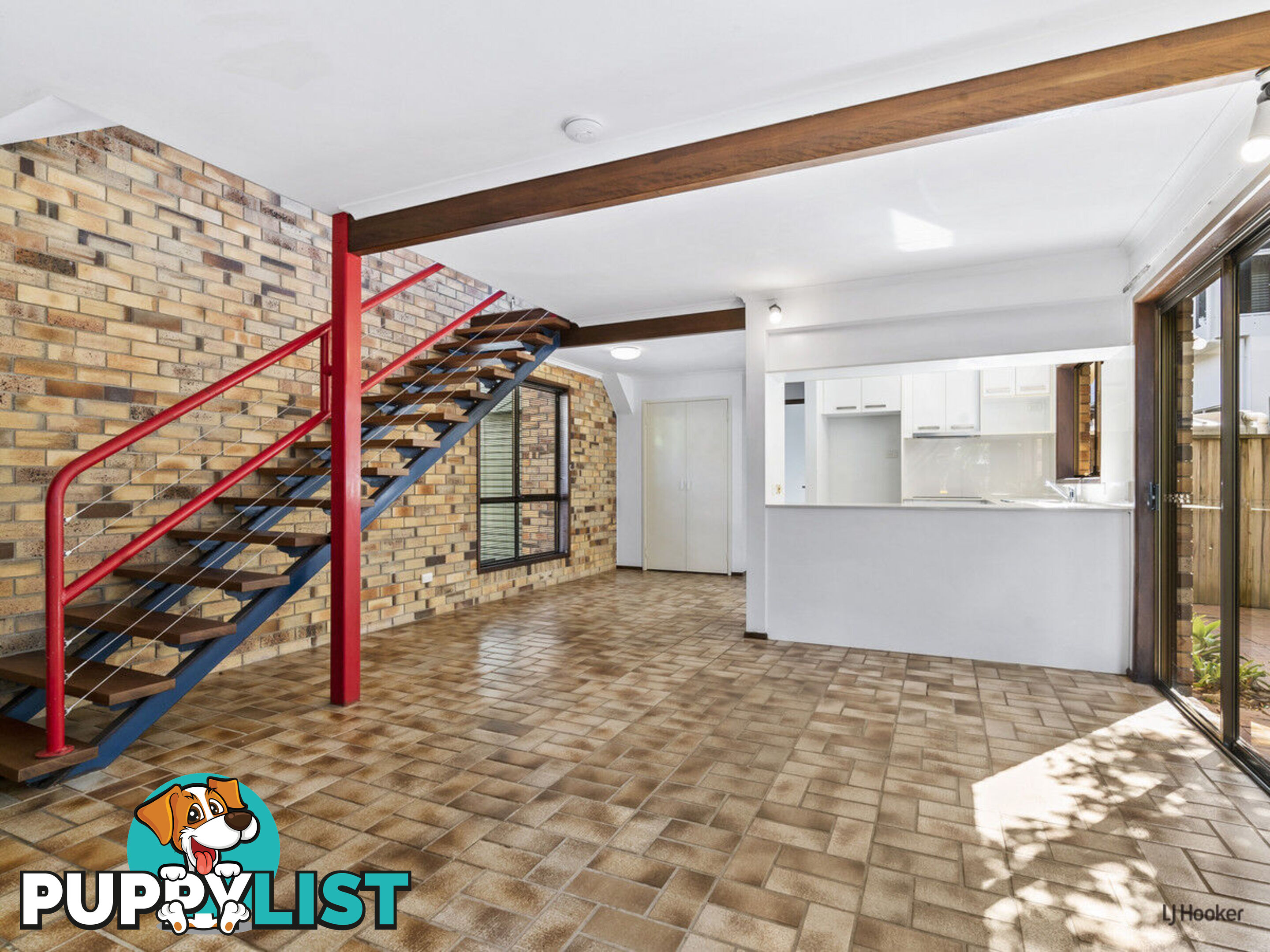 1/34 Jefferson Lane PALM BEACH QLD 4221