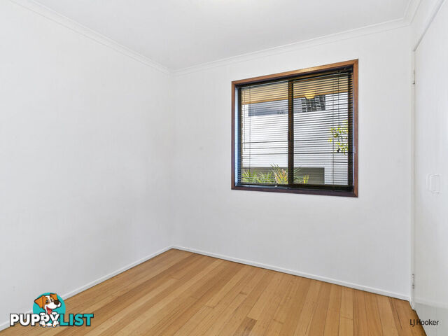 1/34 Jefferson Lane PALM BEACH QLD 4221