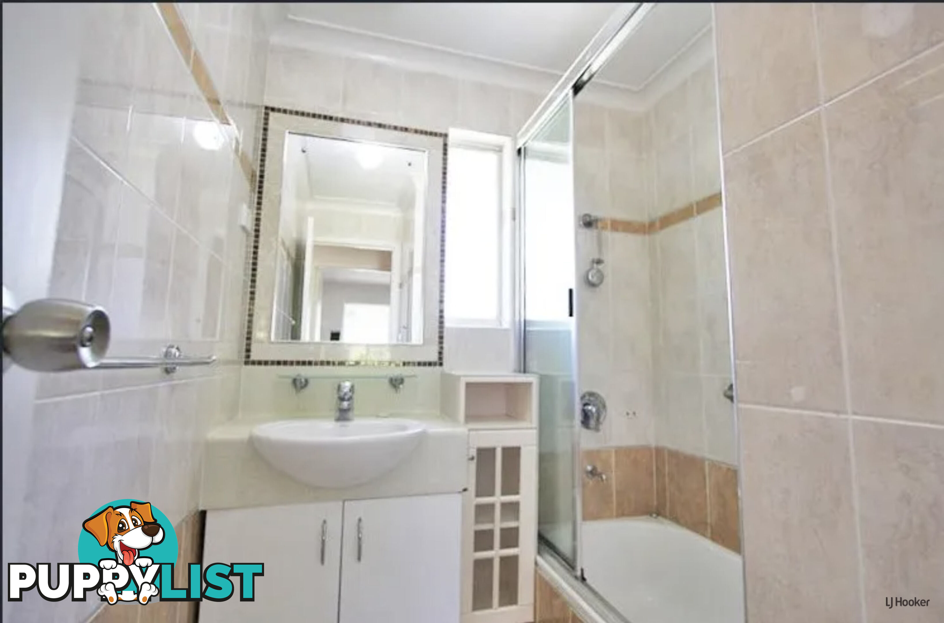 15 Bloodwood Crescent MOLENDINAR QLD 4214