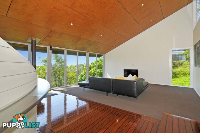 92 Simpsons Road CURRUMBIN WATERS QLD 4223