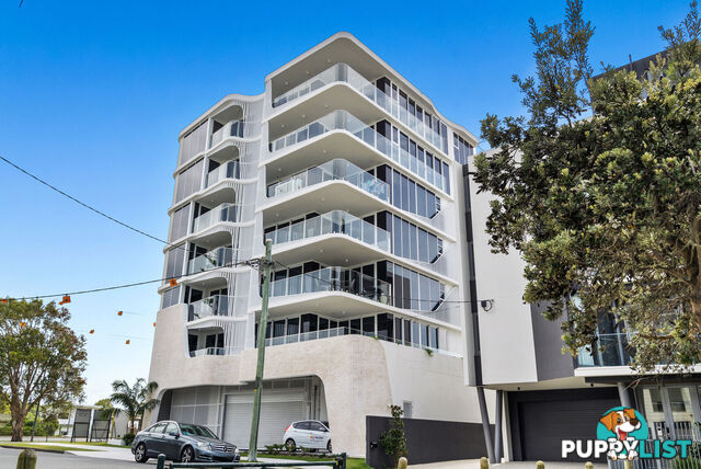 102/321 Golden Four Drive TUGUN QLD 4224