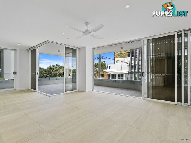 102/321 Golden Four Drive TUGUN QLD 4224