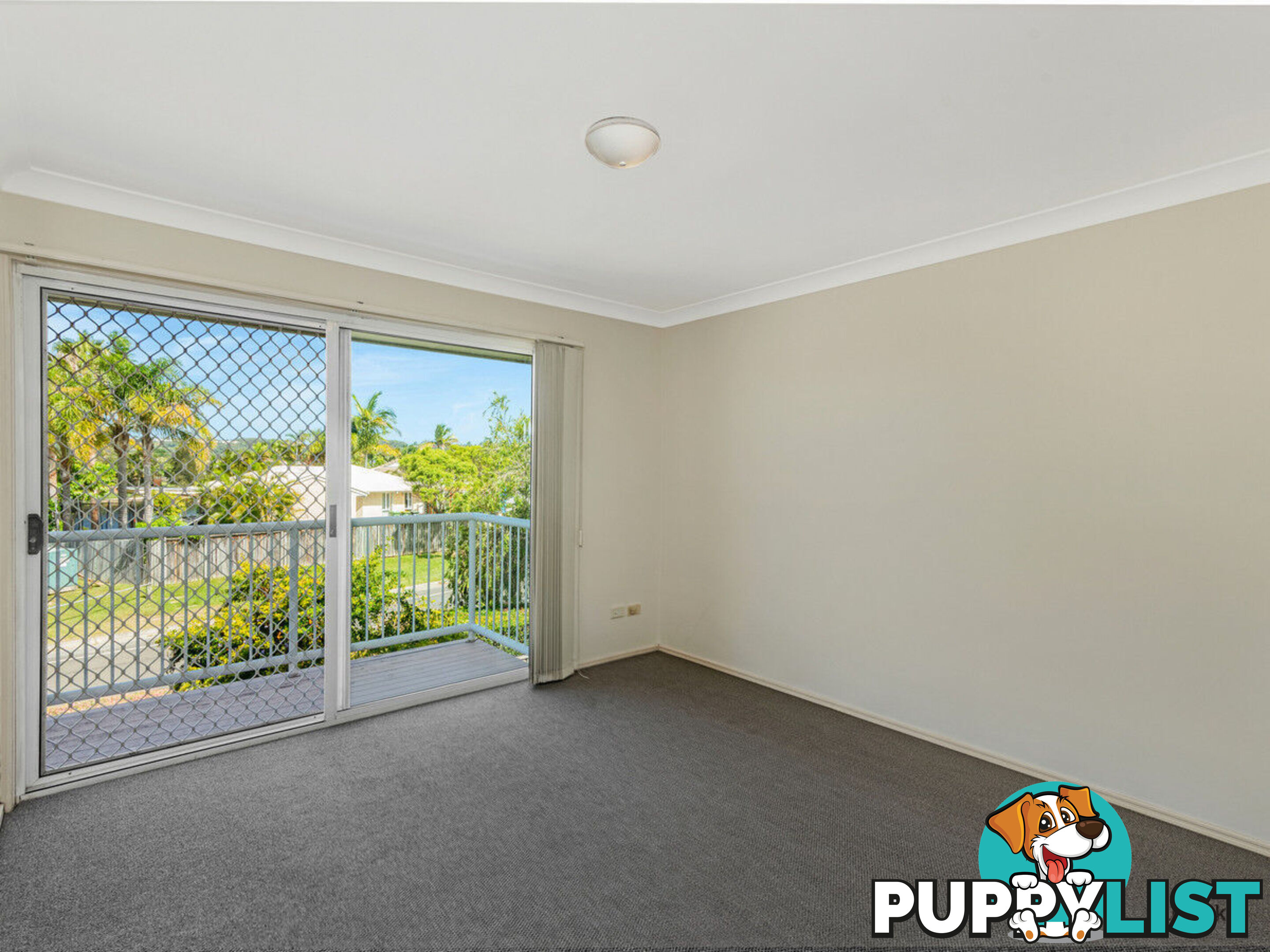 2/9-15 Harrier Drive BURLEIGH WATERS QLD 4220