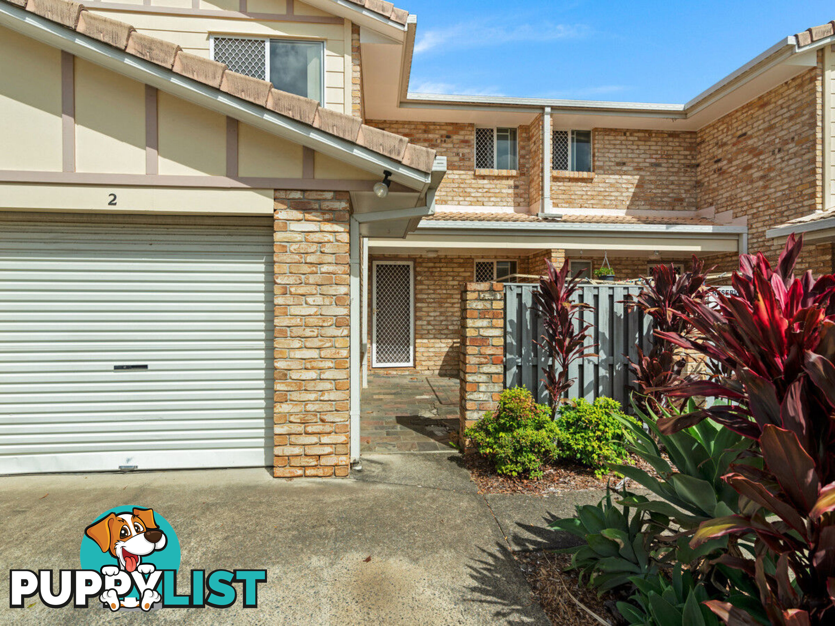 2/9-15 Harrier Drive BURLEIGH WATERS QLD 4220