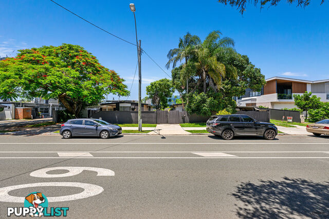 18 & 20 T E Peters Drive BROADBEACH WATERS QLD 4218