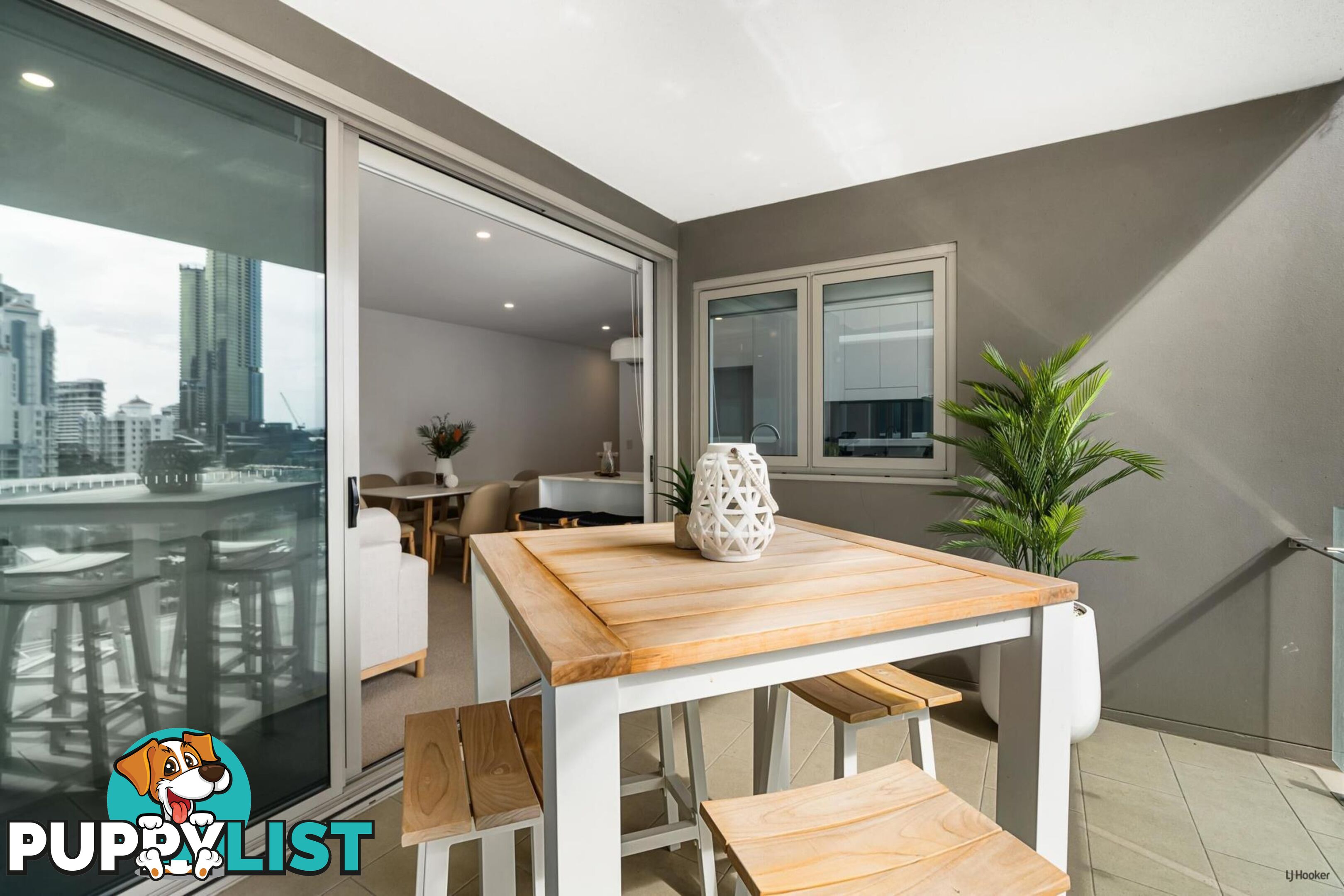 51 Peerless Avenue MERMAID BEACH QLD 4218