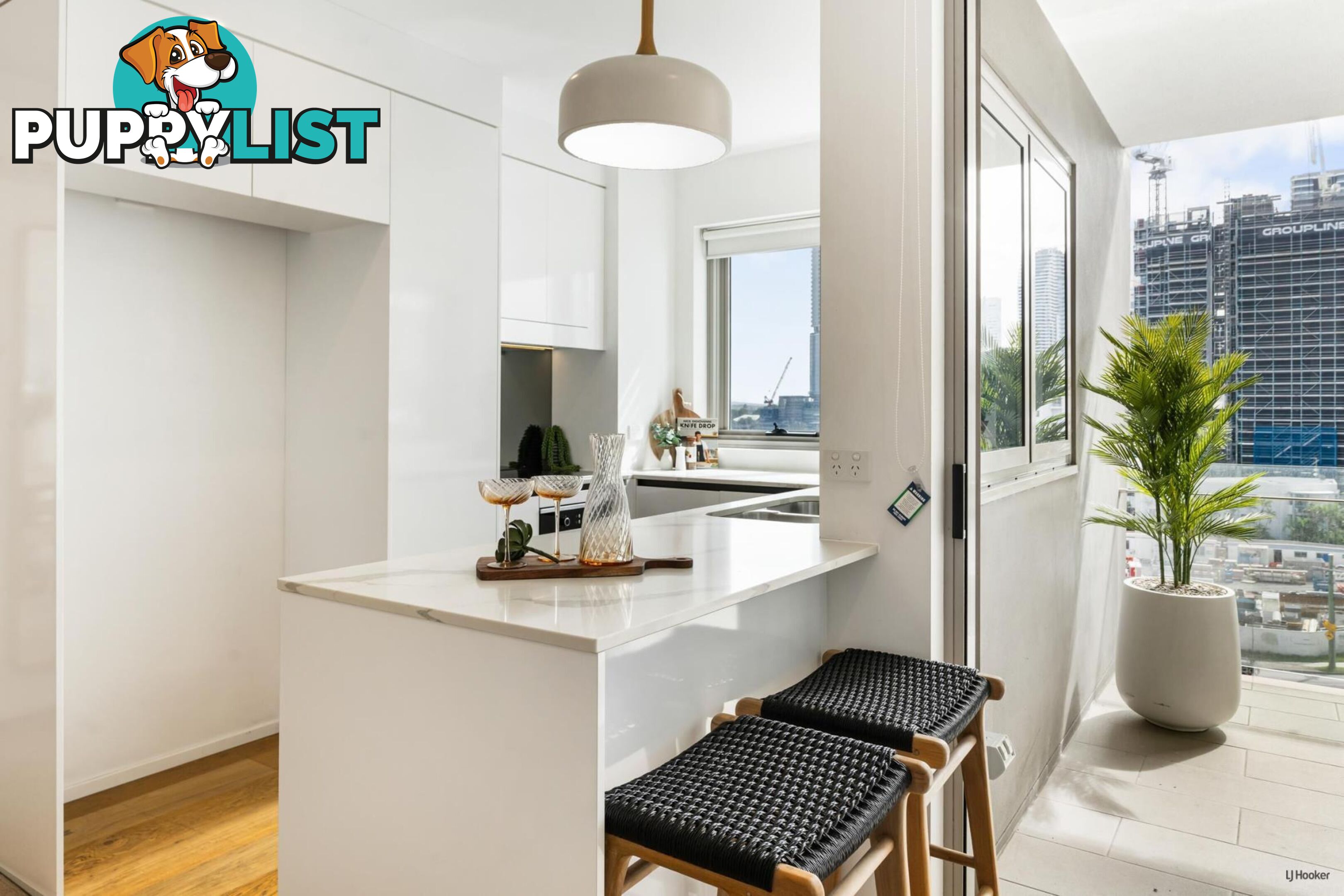 51 Peerless Avenue MERMAID BEACH QLD 4218