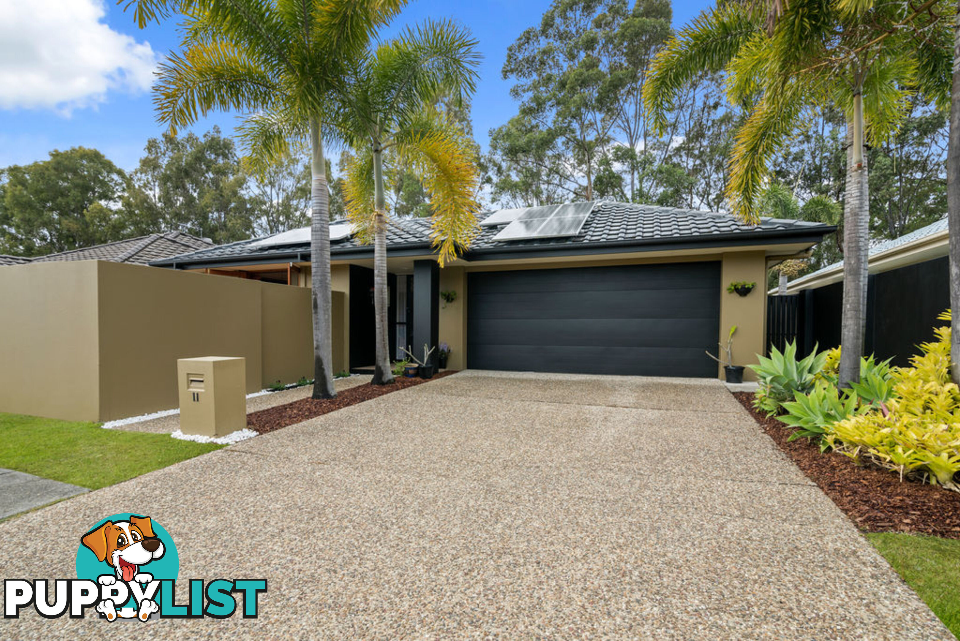 11 Seville Circuit BURLEIGH WATERS QLD 4220