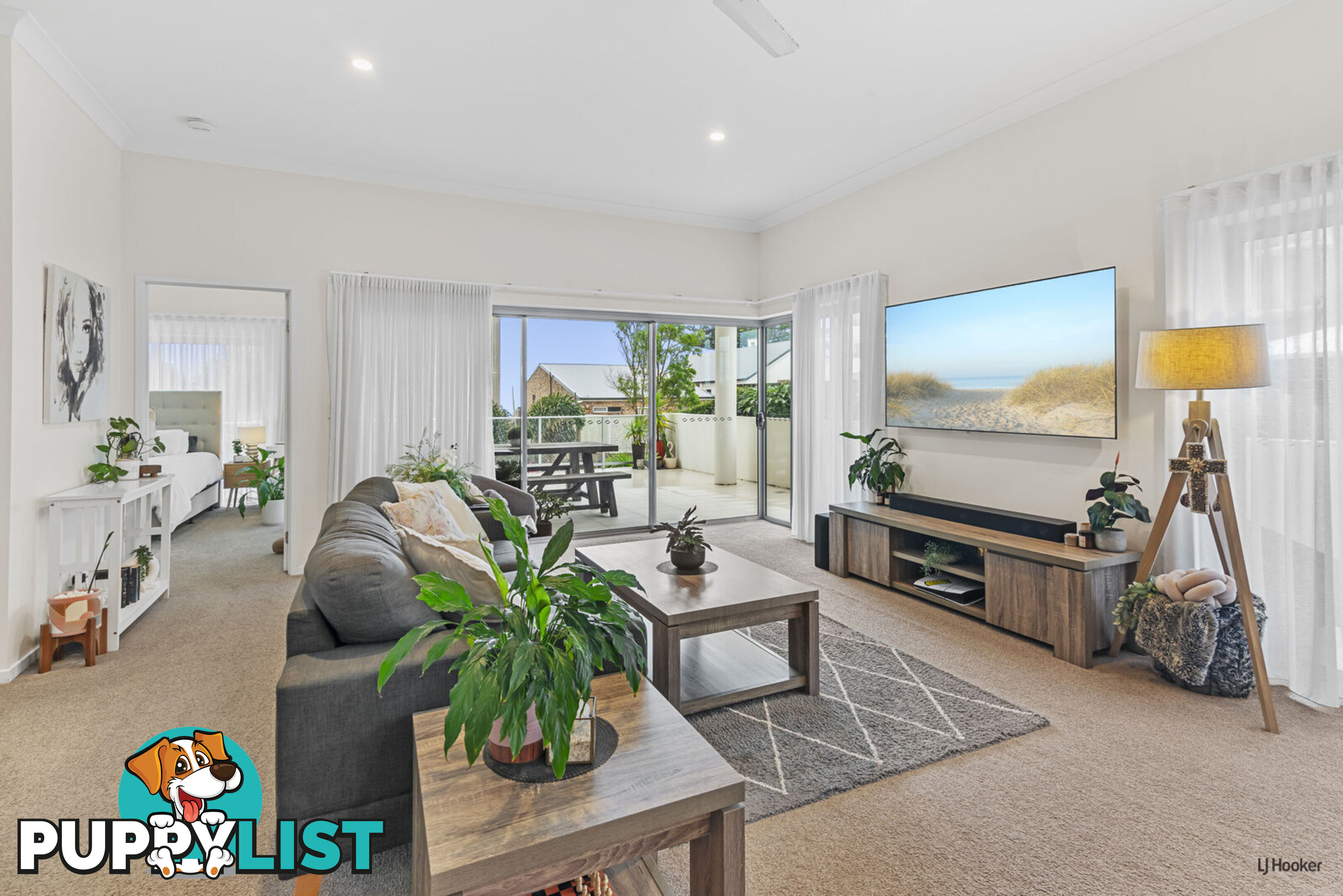 1/1449 Gold Coast Highway PALM BEACH QLD 4221