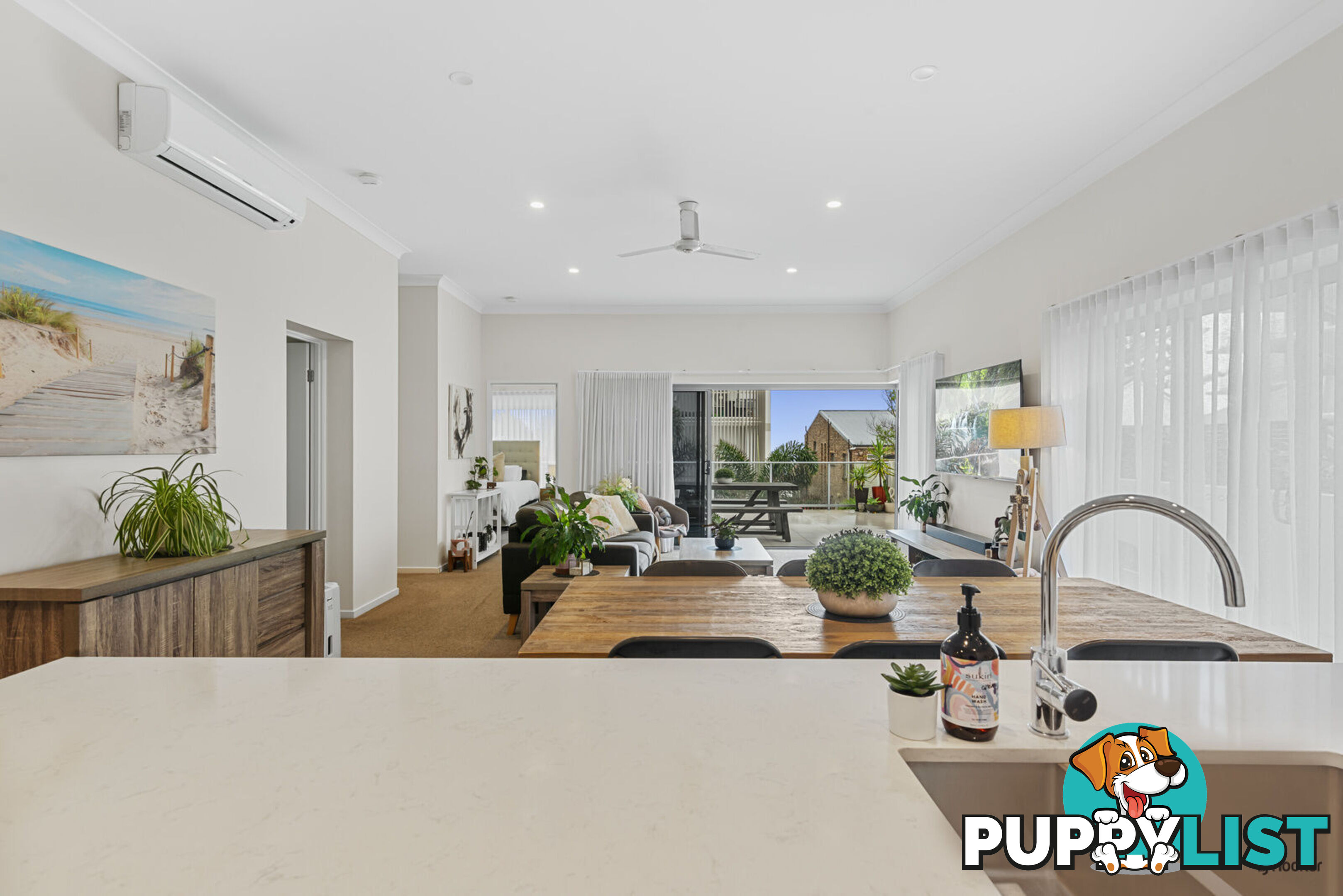 1/1449 Gold Coast Highway PALM BEACH QLD 4221