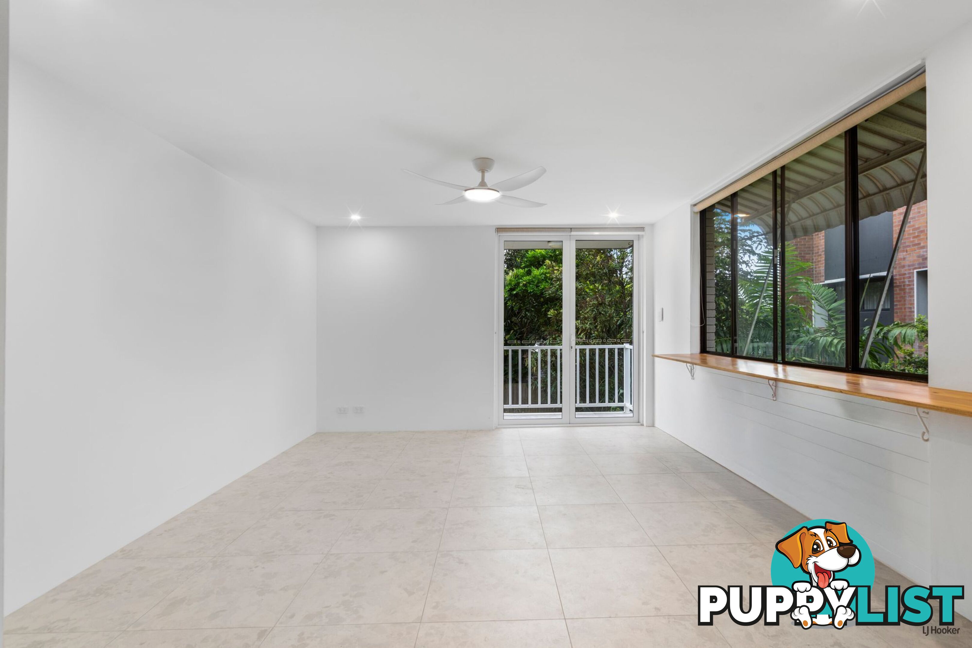 4/999 Gold Coast Highway PALM BEACH QLD 4221