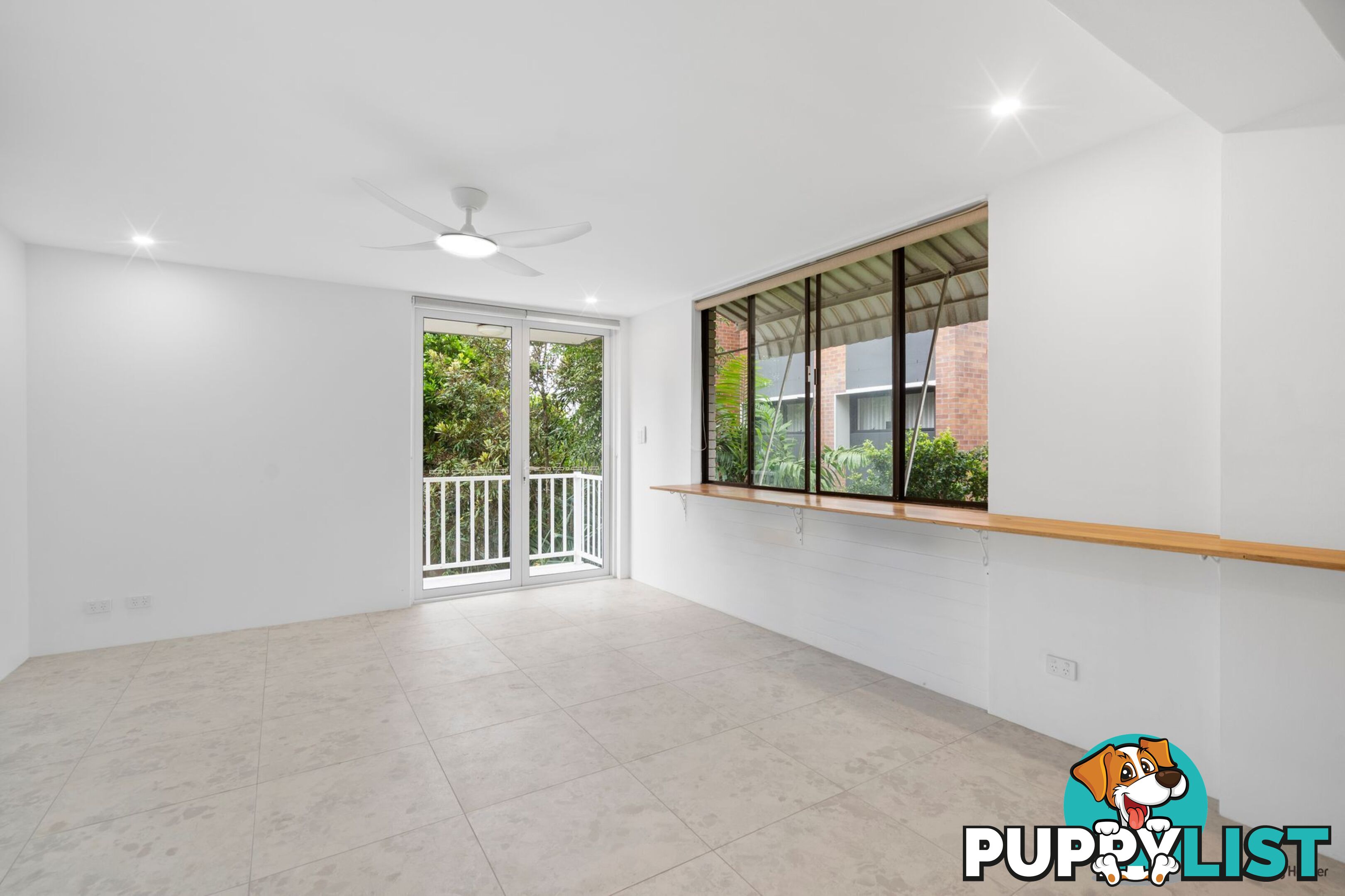 4/999 Gold Coast Highway PALM BEACH QLD 4221